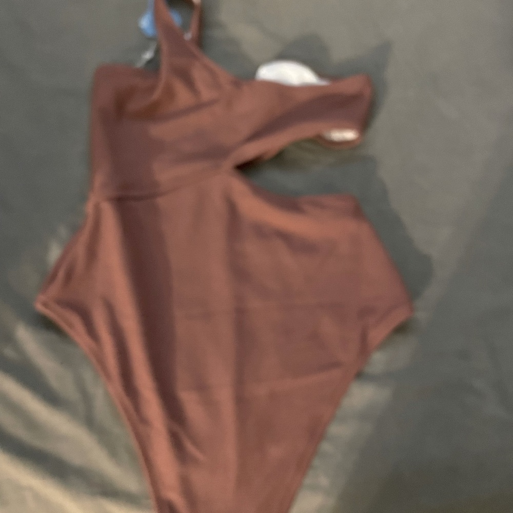New with tags, cup she swimsuit size small